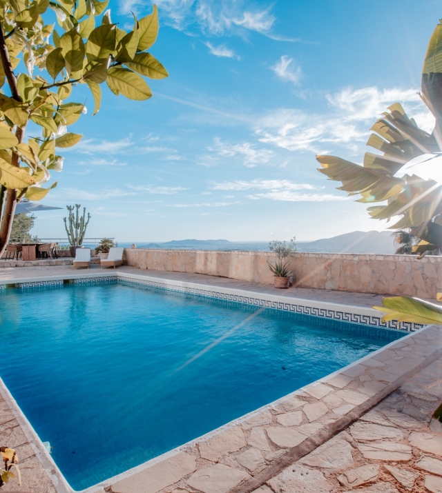 Resa Estates Ibiza sale te koop Villa hills Can Furnet pool 9.jpg